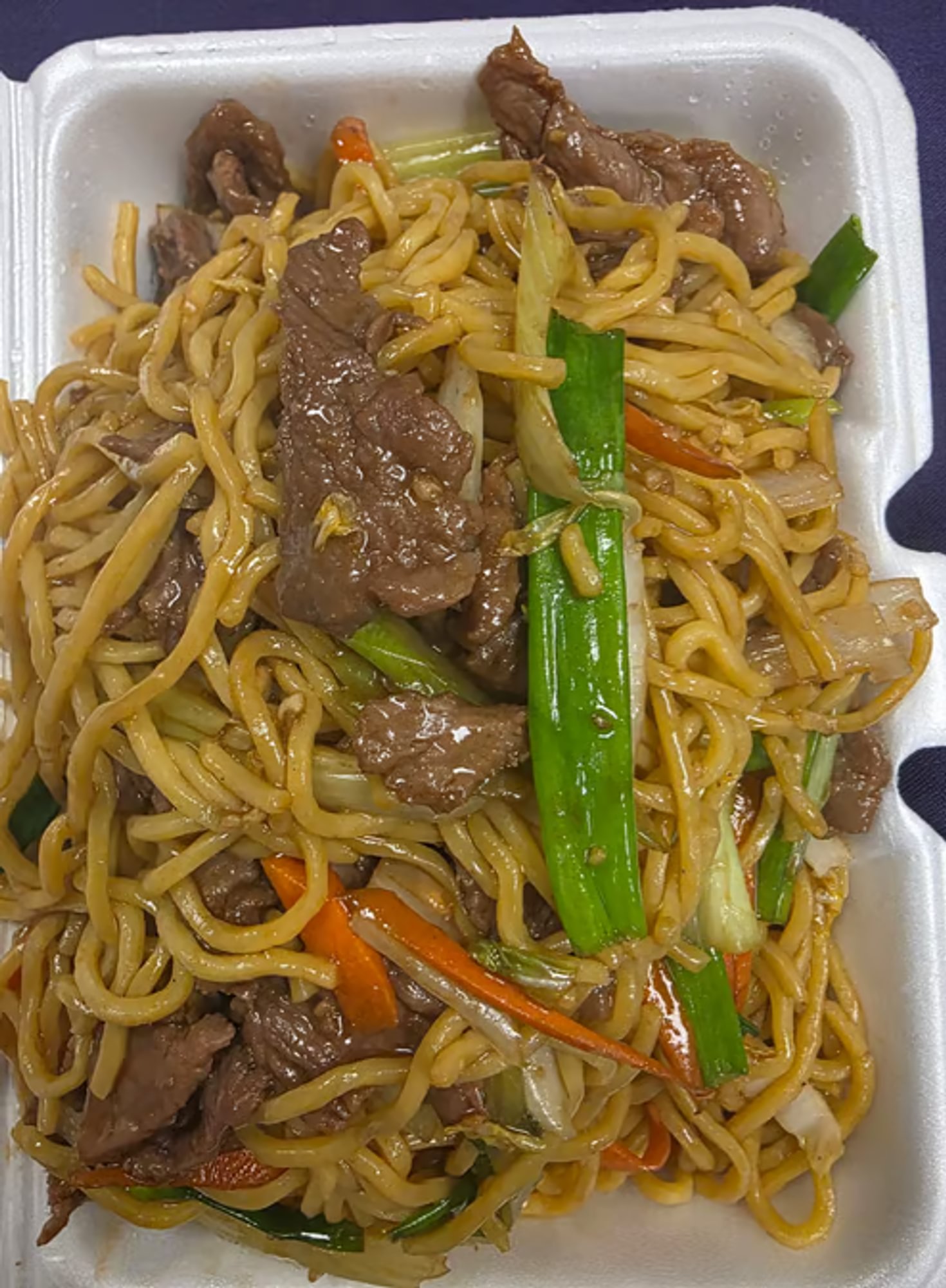 L8. Beef Lo Mein