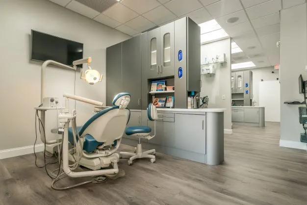 North Miami Dental Group Image