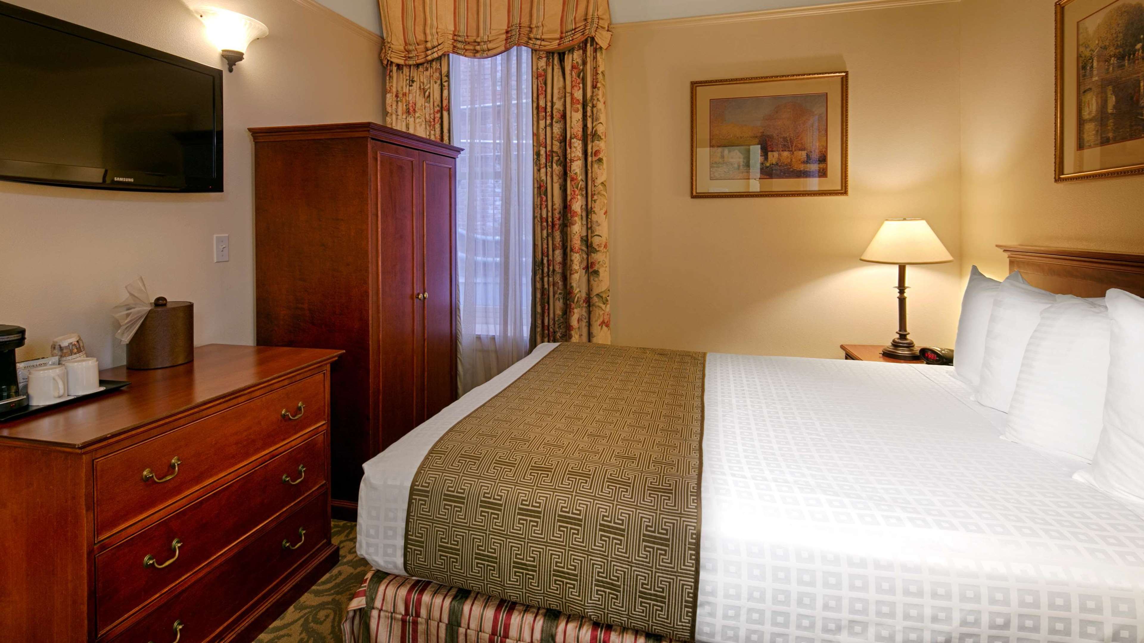 Best Western Plus Pioneer Square Hotel Downtown Photo