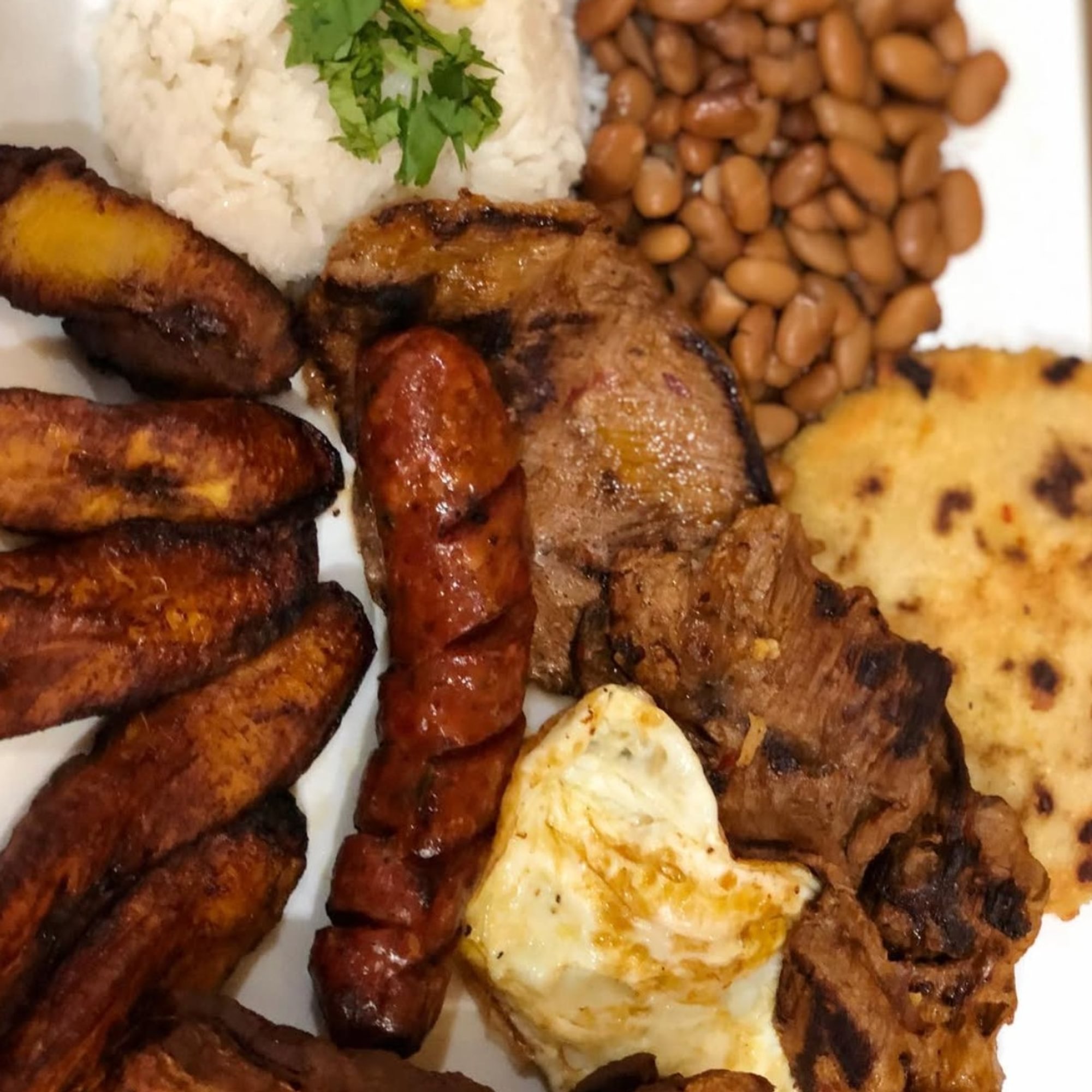 Bandeja Paisa (Colombia)