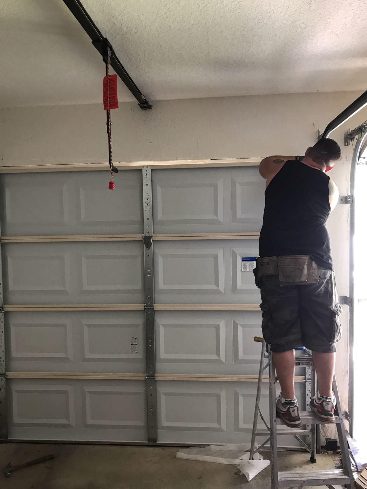 1Choice Garage Door Repair San Antonio Photo