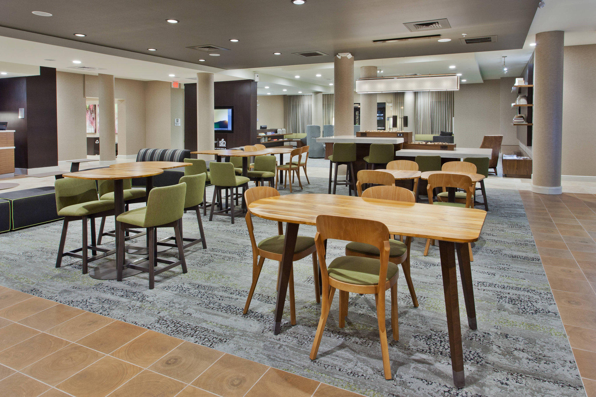 Courtyard by Marriott Auburn Photo