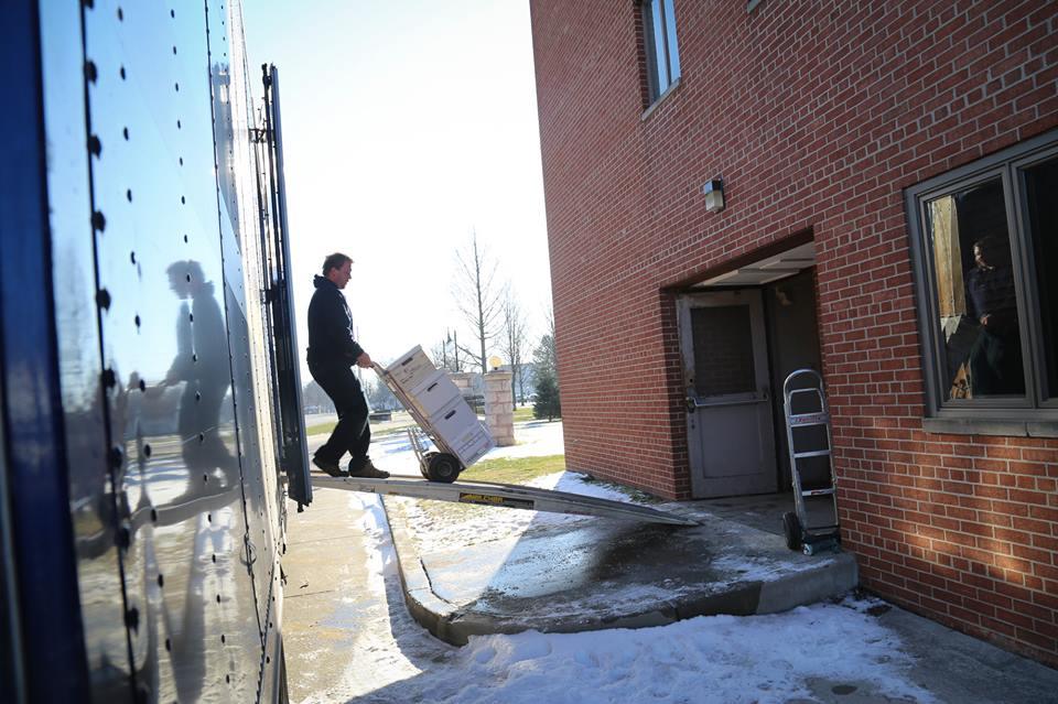 Huys Bros. Moving, INC. Image