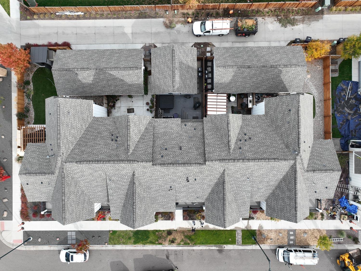 ELK Roofing & Construction Image