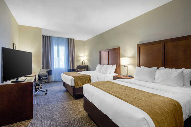 Images Comfort Inn & Suites