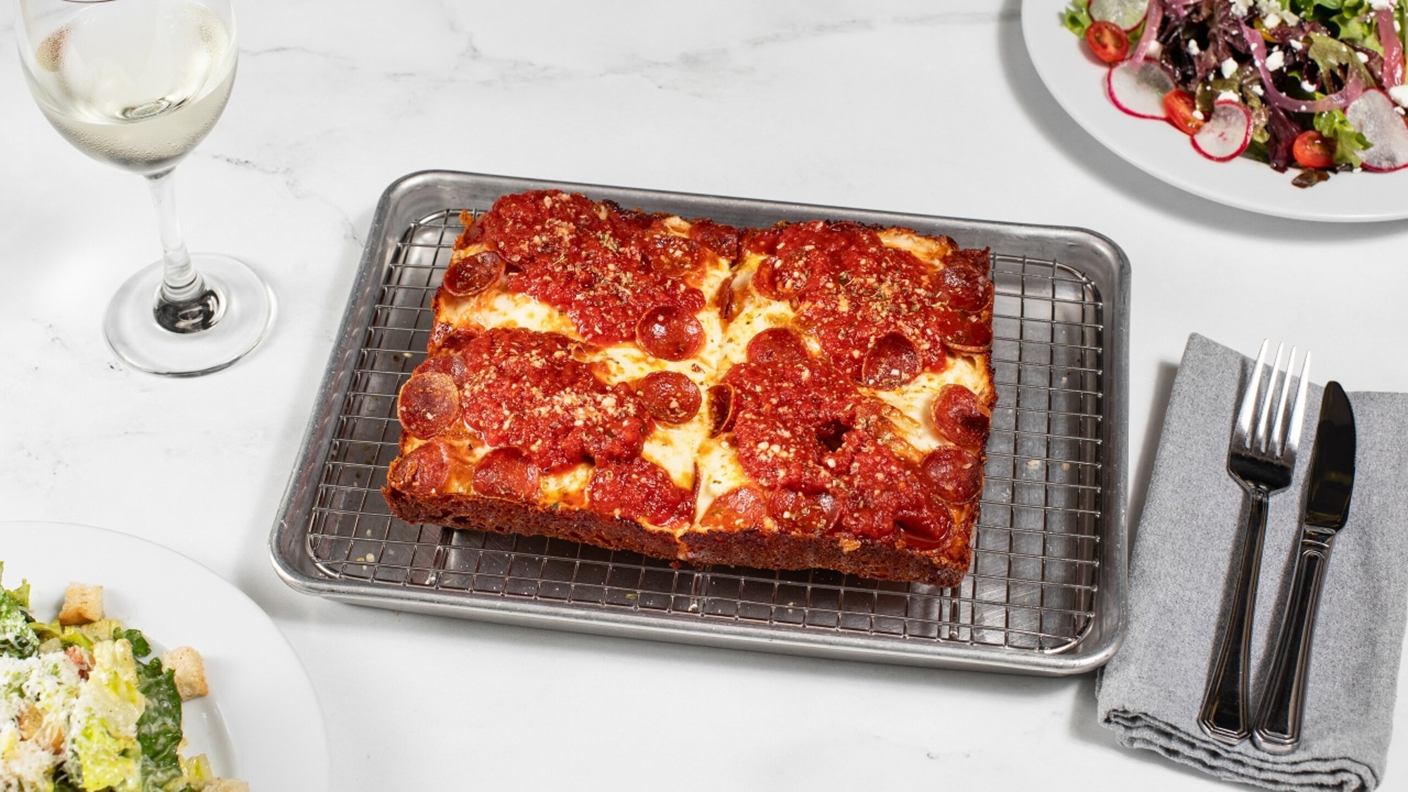 PEPPERONI PIZZA