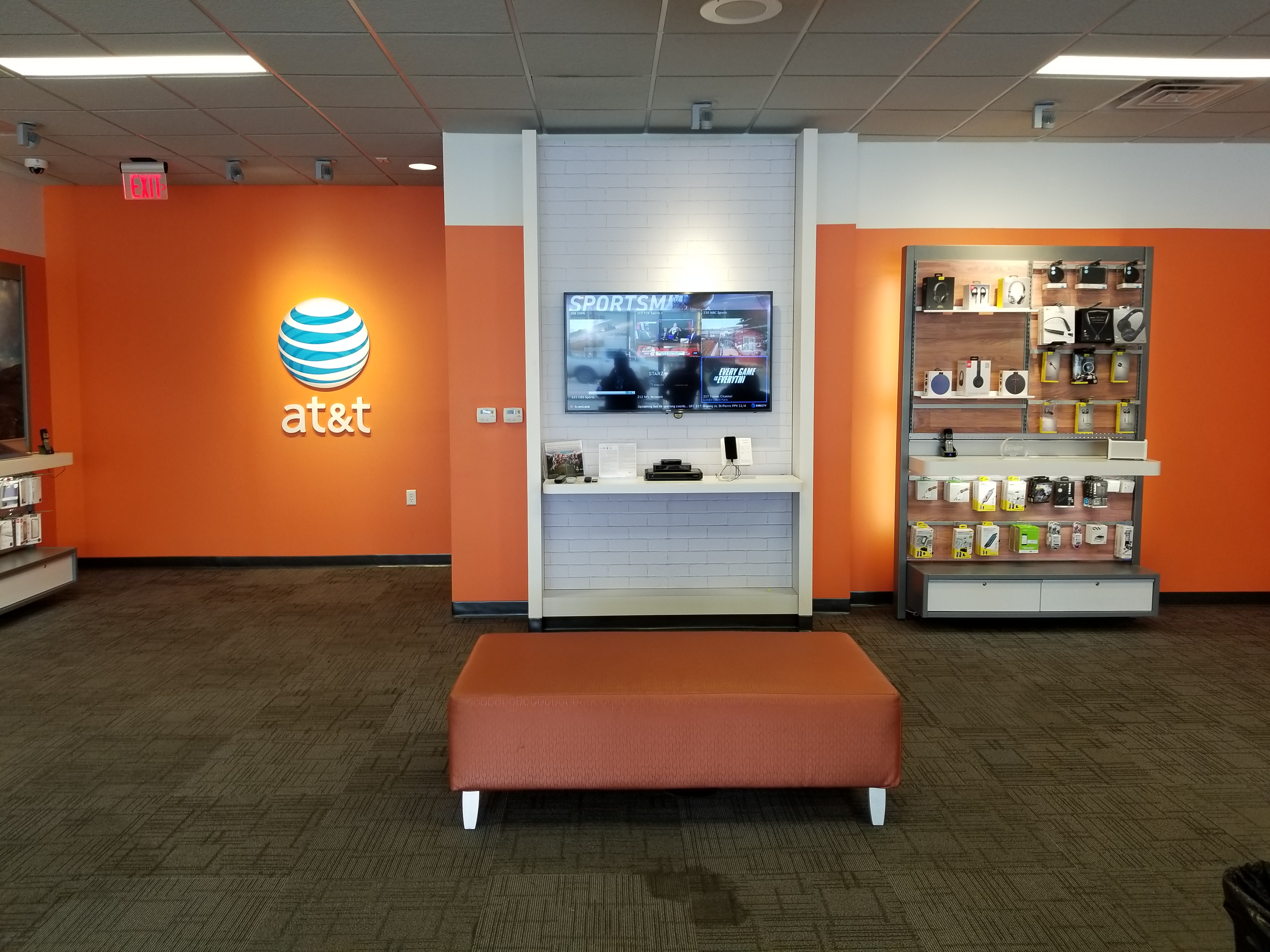 AT&T Store Photo