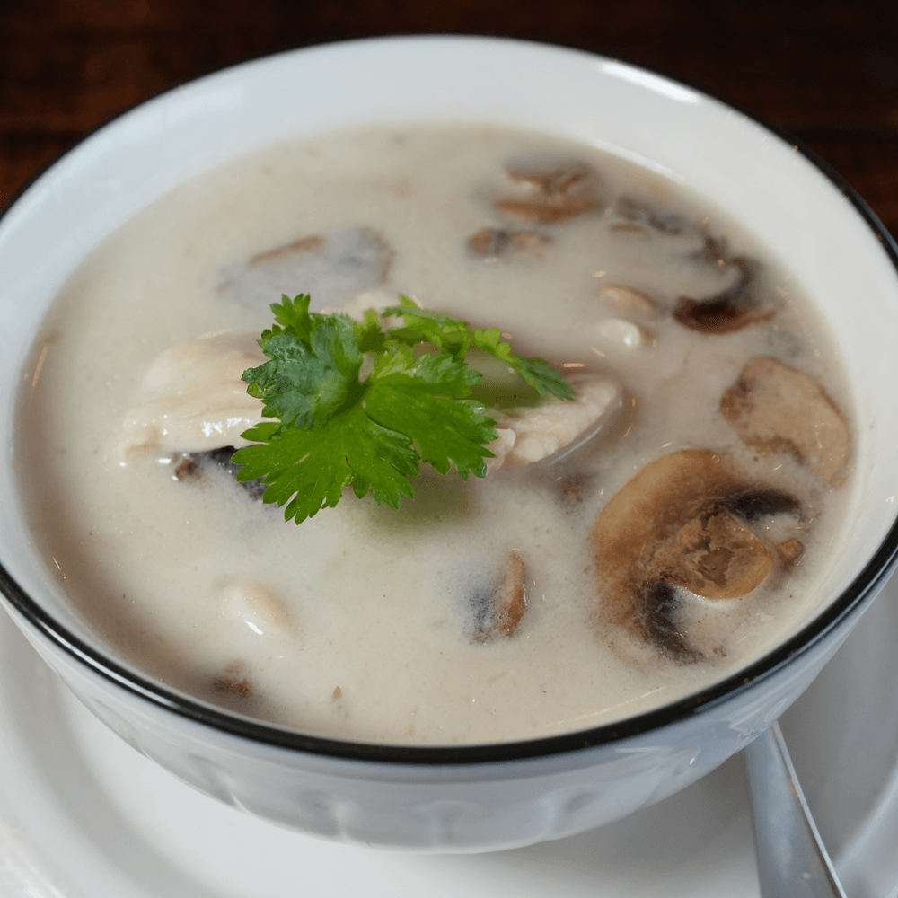 Tom Kha