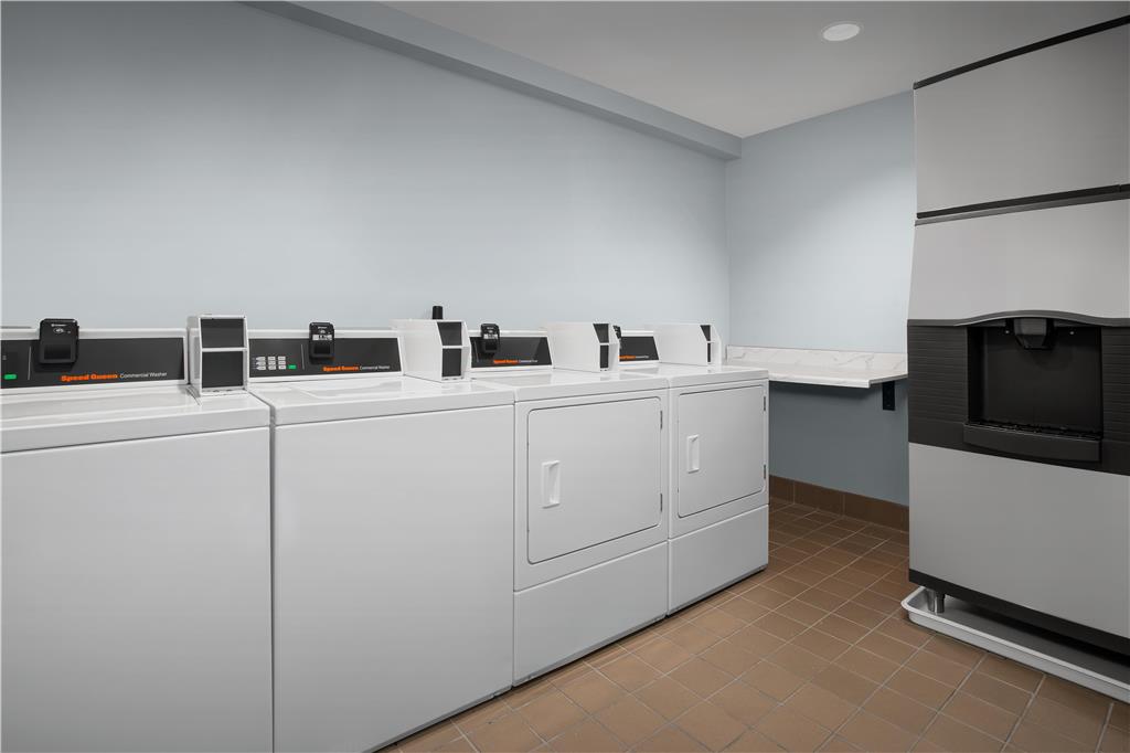 Spark by Hilton San Jose Airport Image