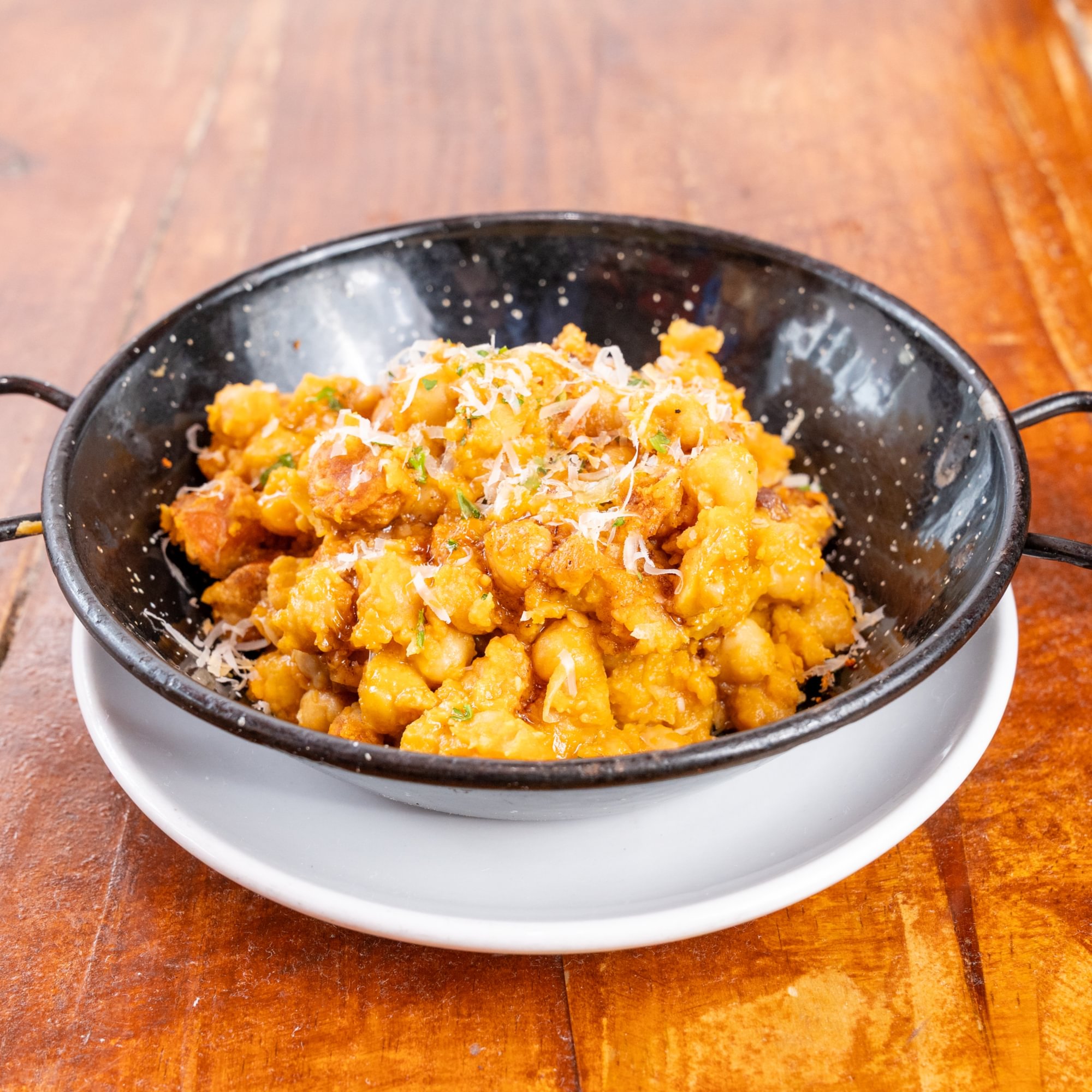 Garbanzos con Chorizo / Chickpeas with Chorizo