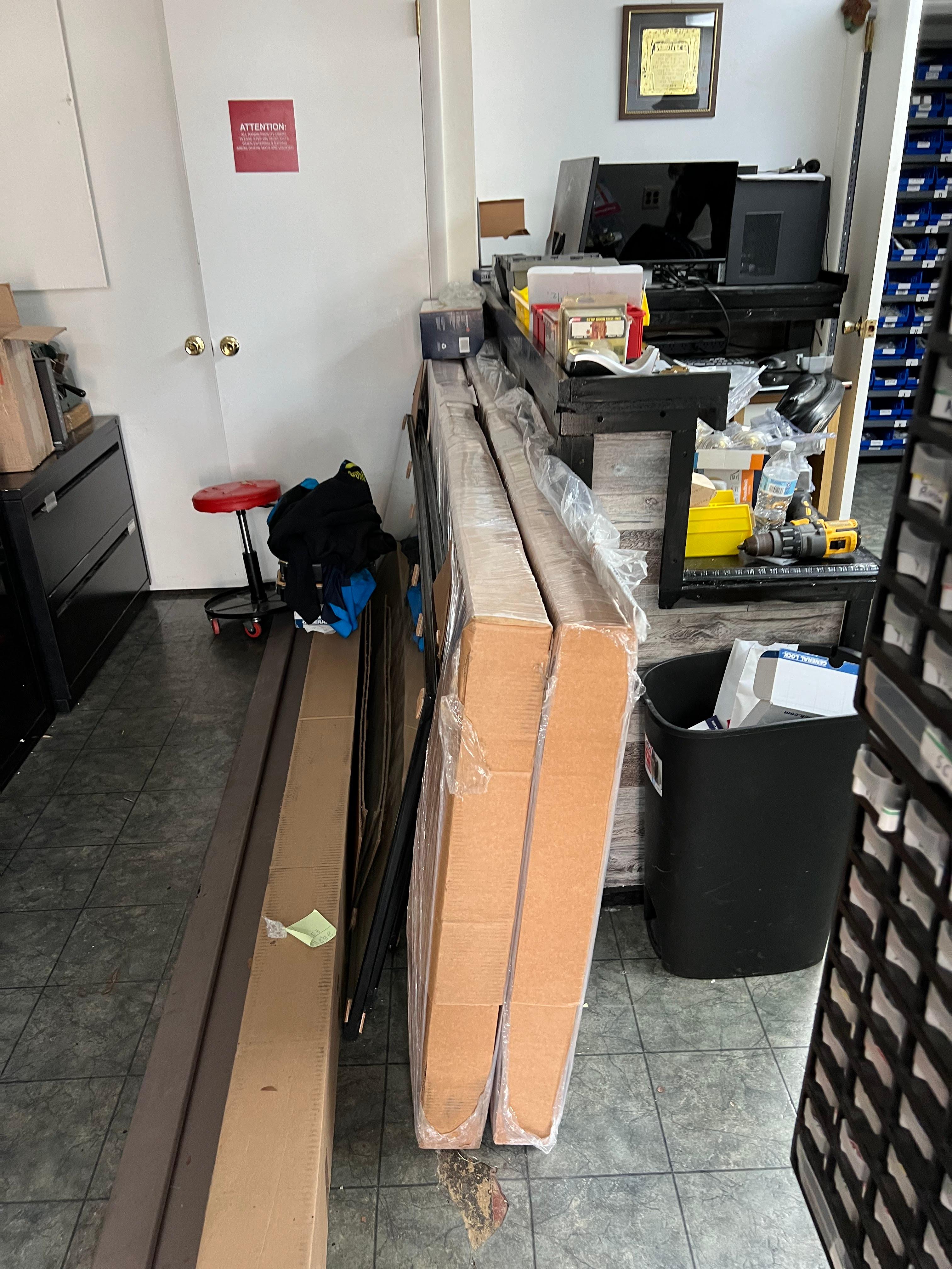 King Locksmith and Doors, Inc. Image