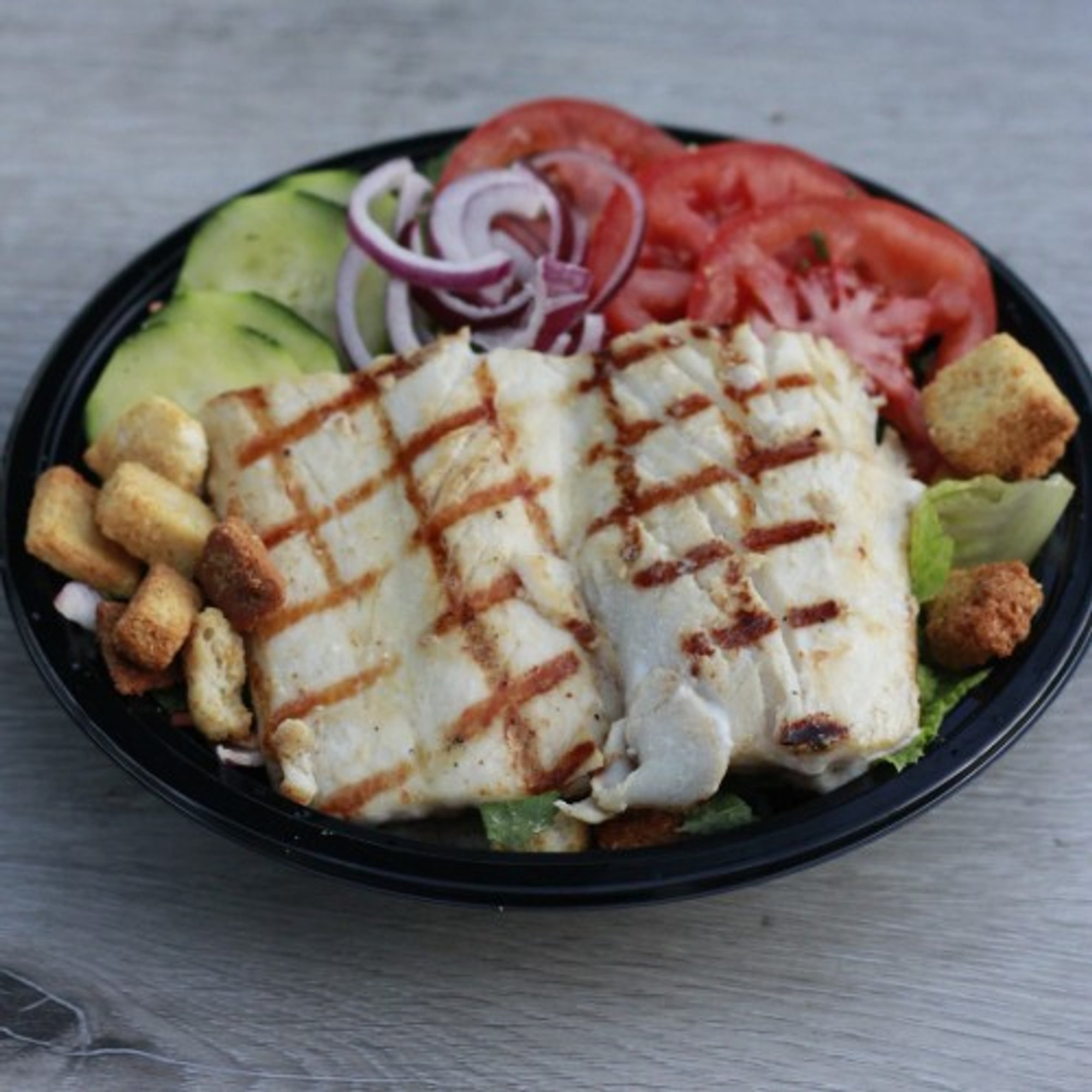 Grilled Mahi-Mahi Salad