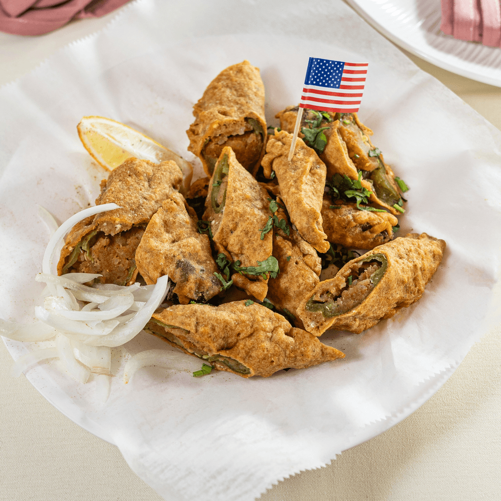 Cut Mirchi Bajji