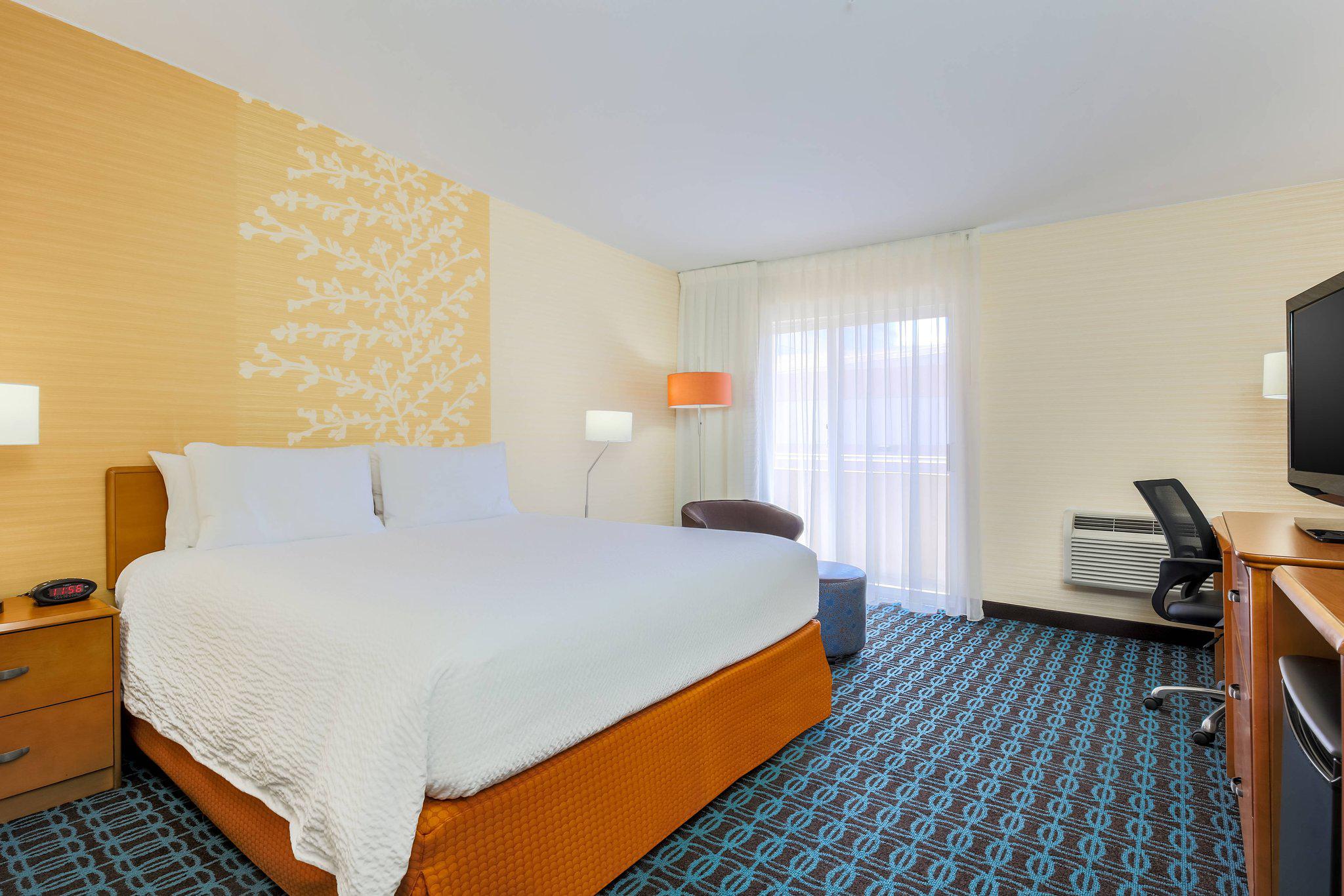 Fairfield Inn & Suites by Marriott San Jose Airport Photo