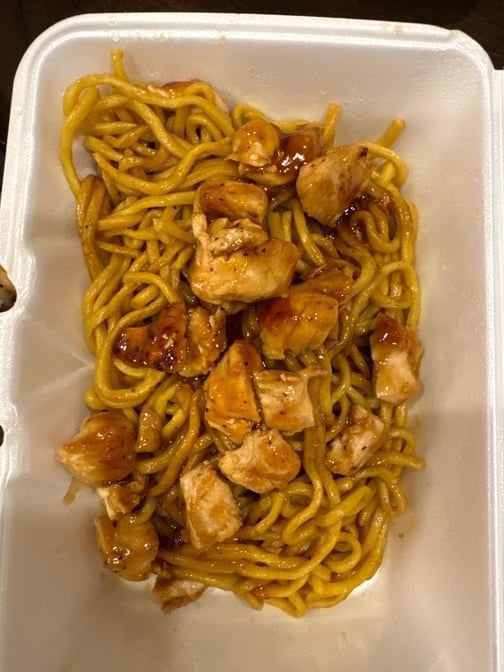 Chicken Lo Mein
