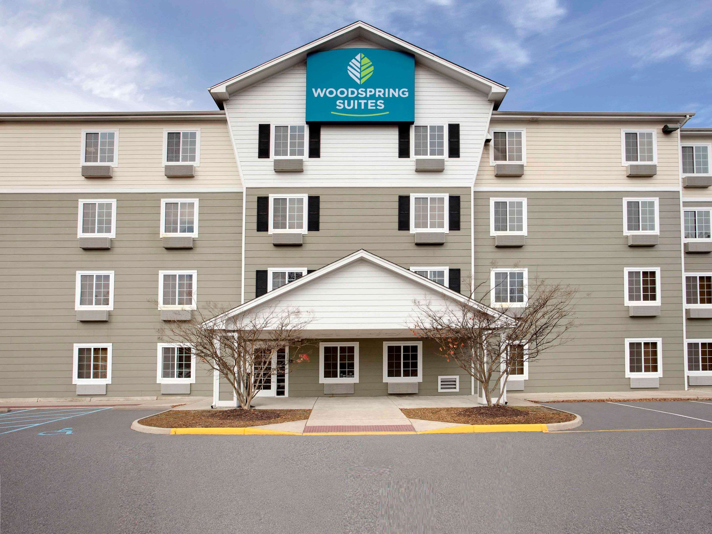 WoodSpring Suites Atlanta McDonough Photo