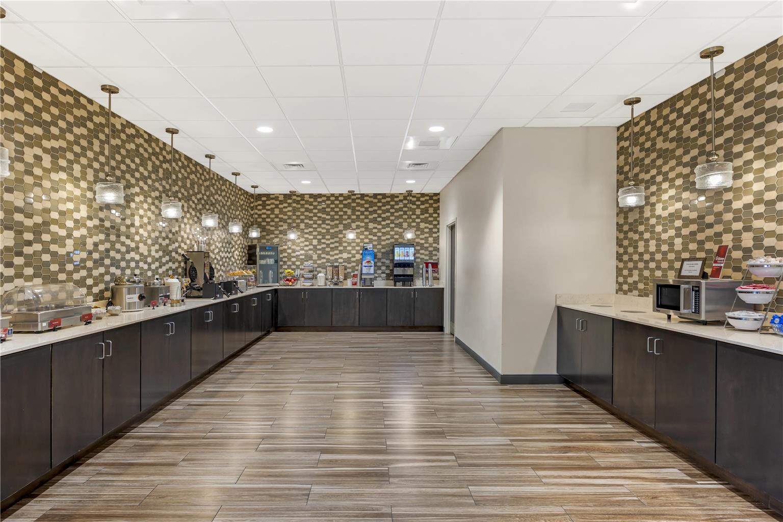 Best Western Plus Centralia Hotel & Suites Image