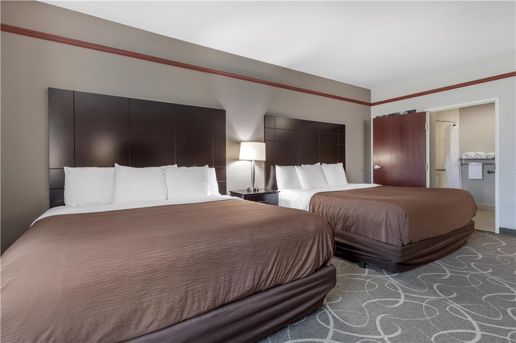 Best Western Limestone Inn & Suites Image