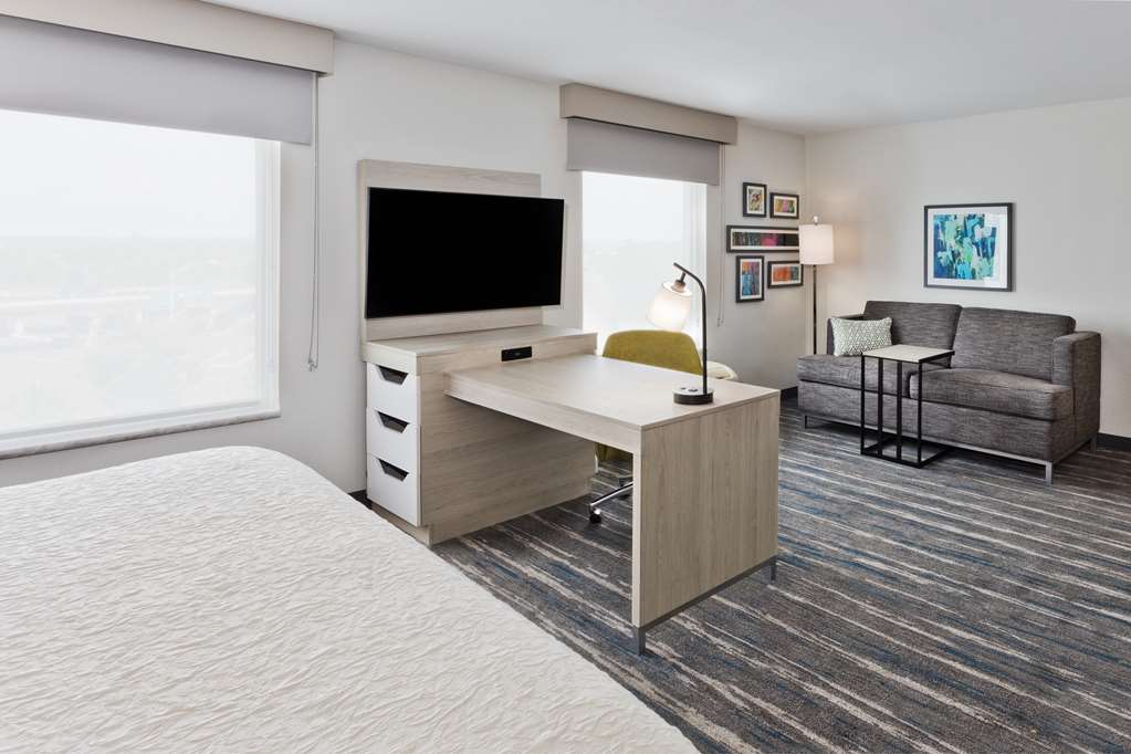 Hampton Inn & Suites Phenix City- Columbus Area Image