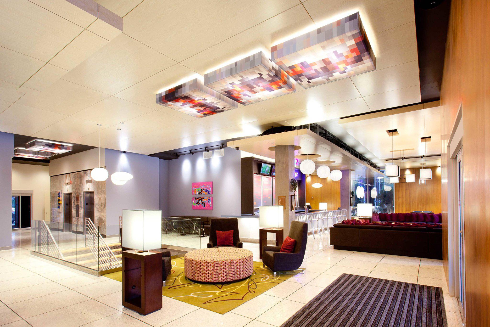 Aloft Orlando Downtown Photo