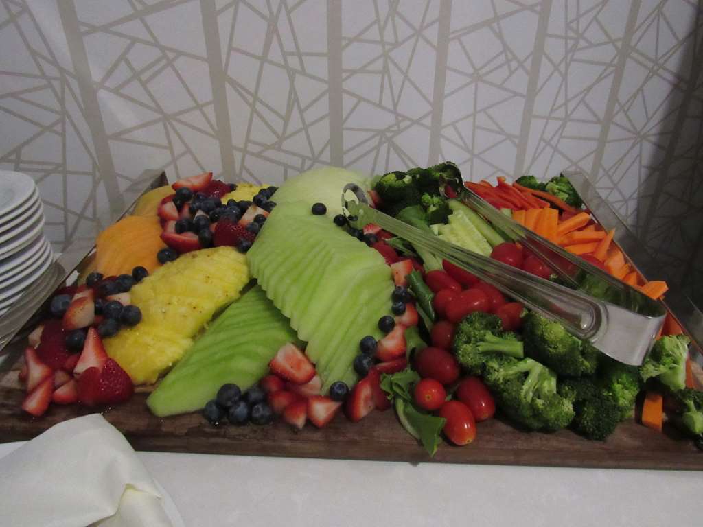 Hilton Garden Inn Springfield, NJ Image