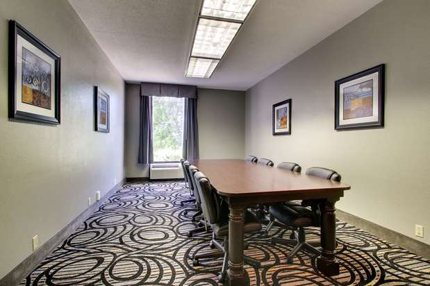 Images Hampton Inn Rolla