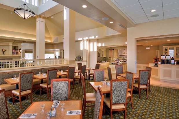 Images Hilton Garden Inn Lakewood