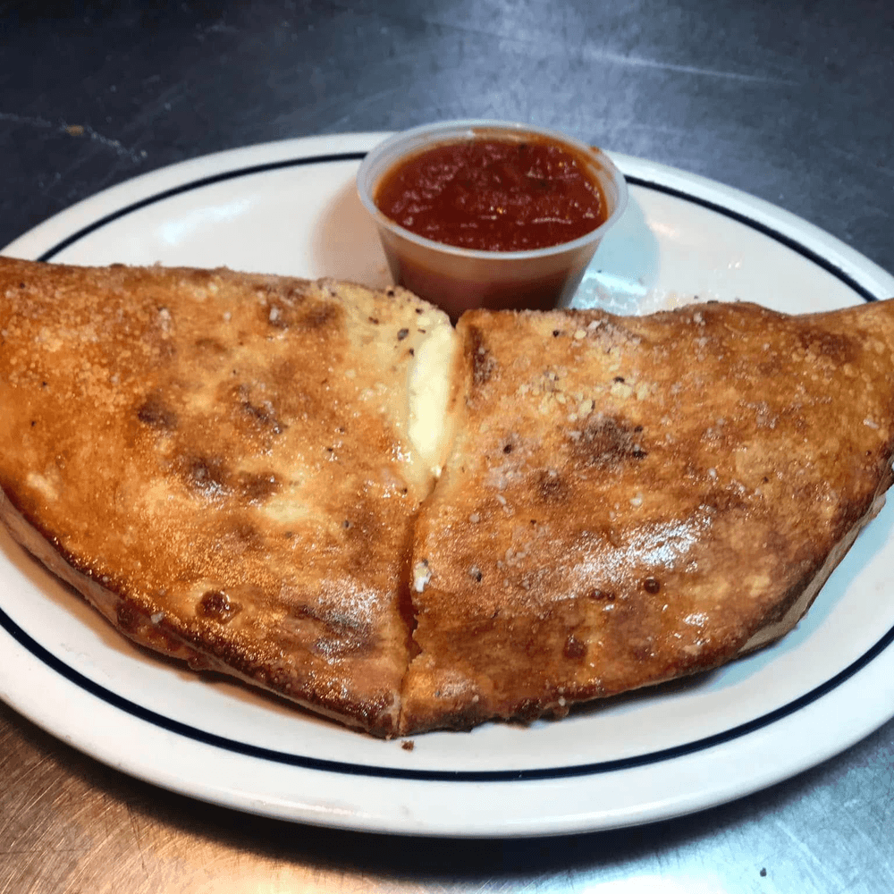 SM) REGULAR CALZONE & DRINK
