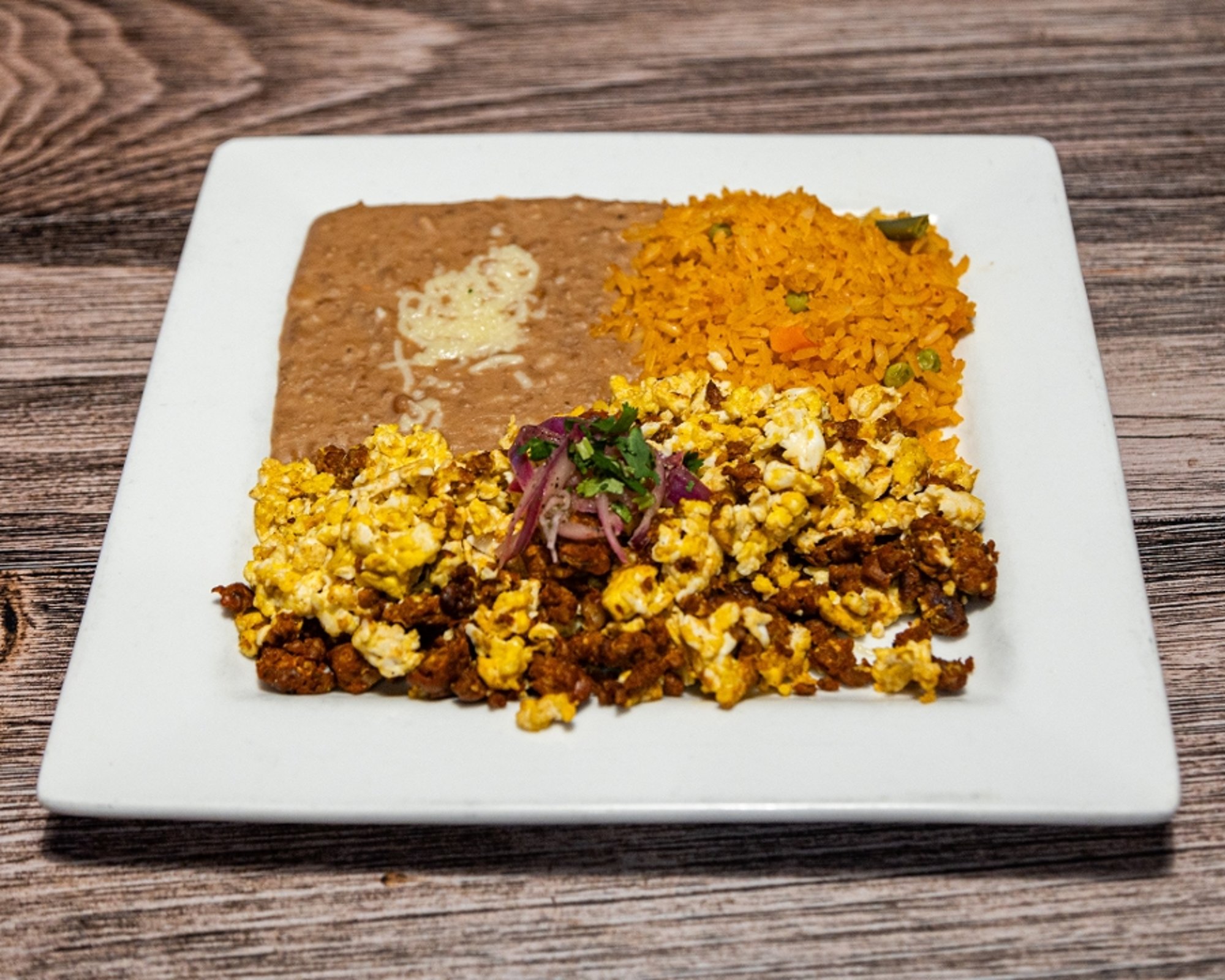 Huevos con Chorizo