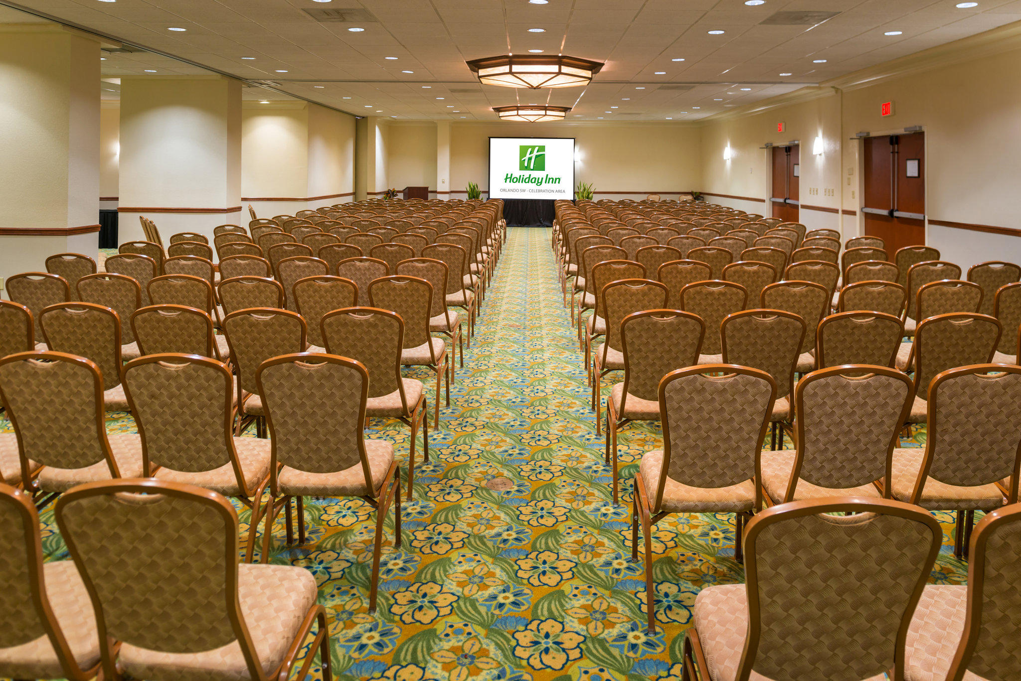 Holiday Inn & Suites Orlando SW - Celebration Area Photo