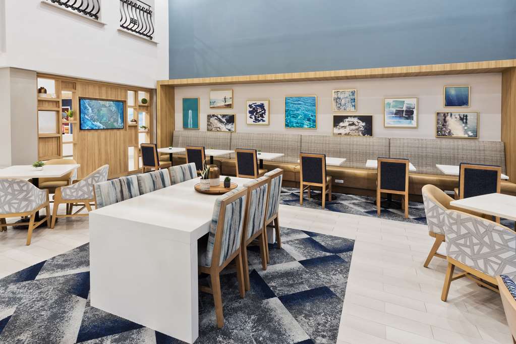 Hampton Inn & Suites Phenix City- Columbus Area Image