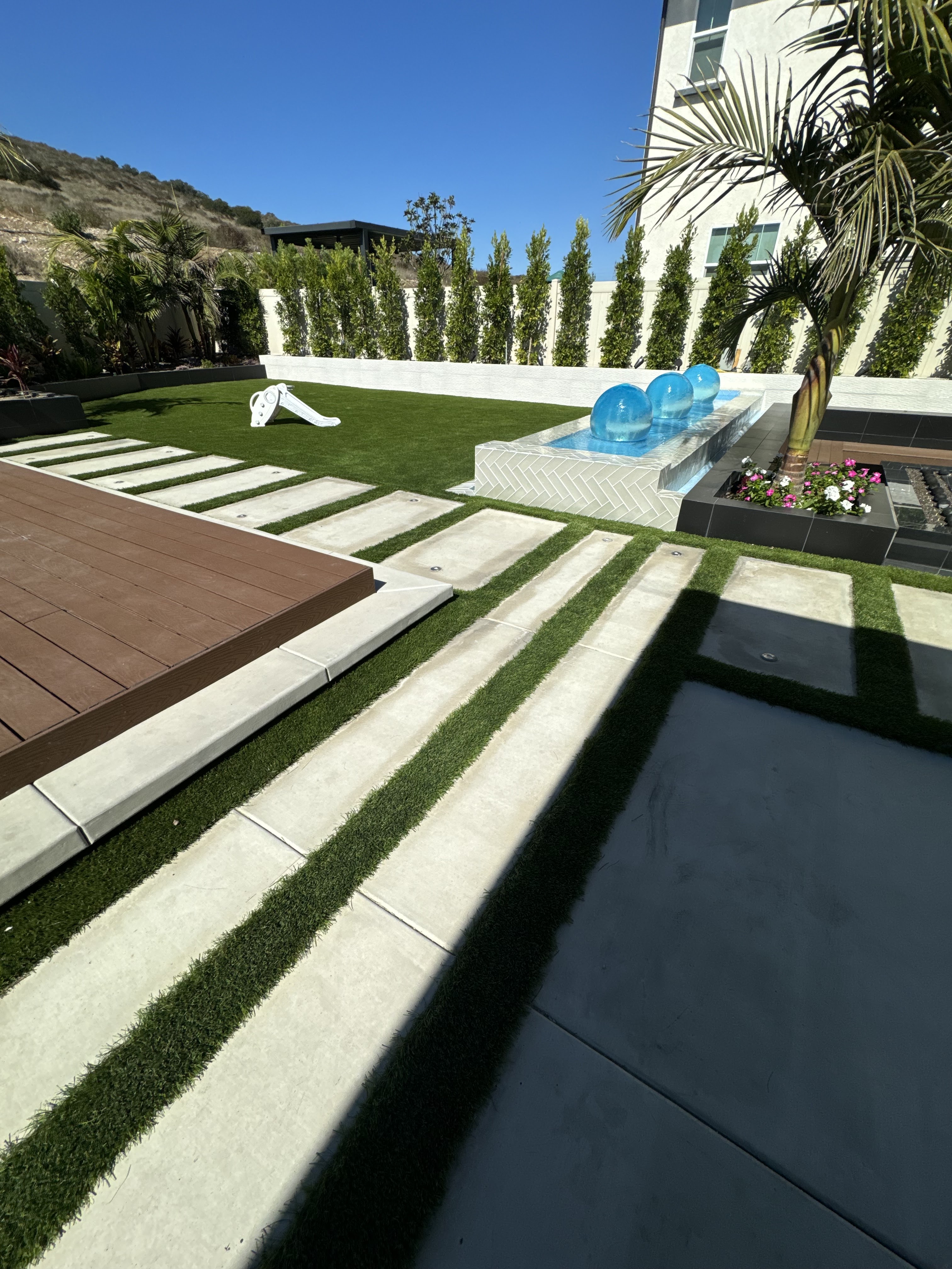 Elevated Decks & Patios Image