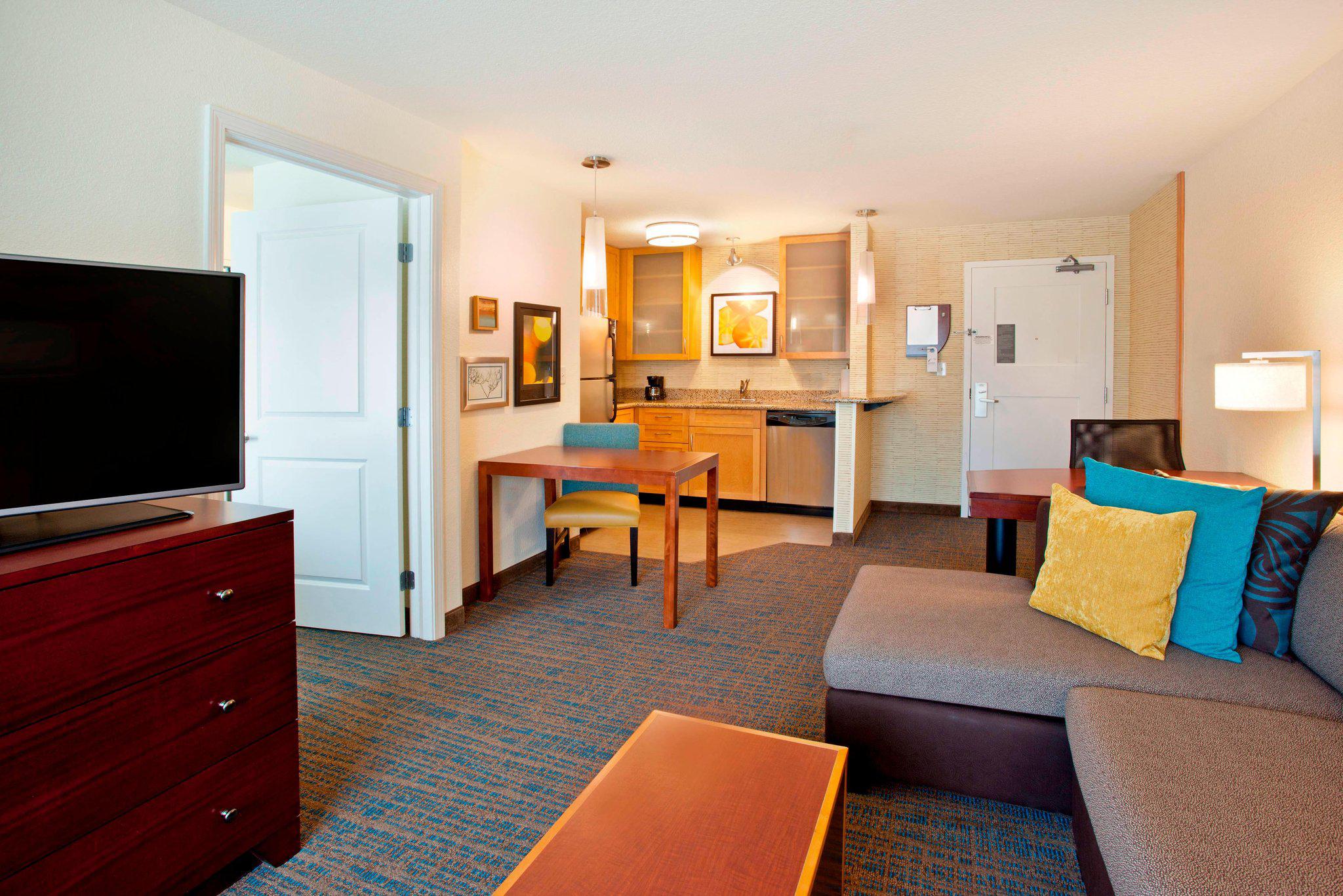 Residence Inn by Marriott Portland Airport at Cascade Station Photo