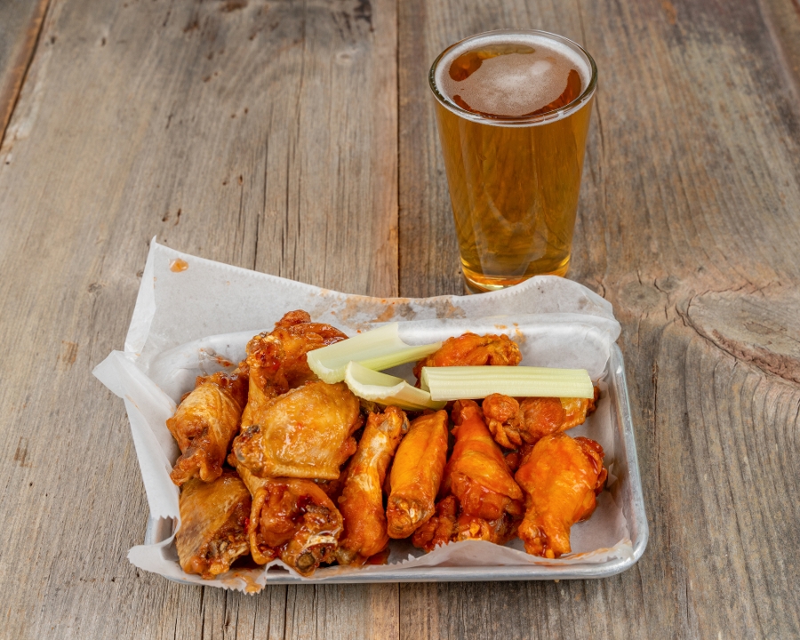 12 Wings
