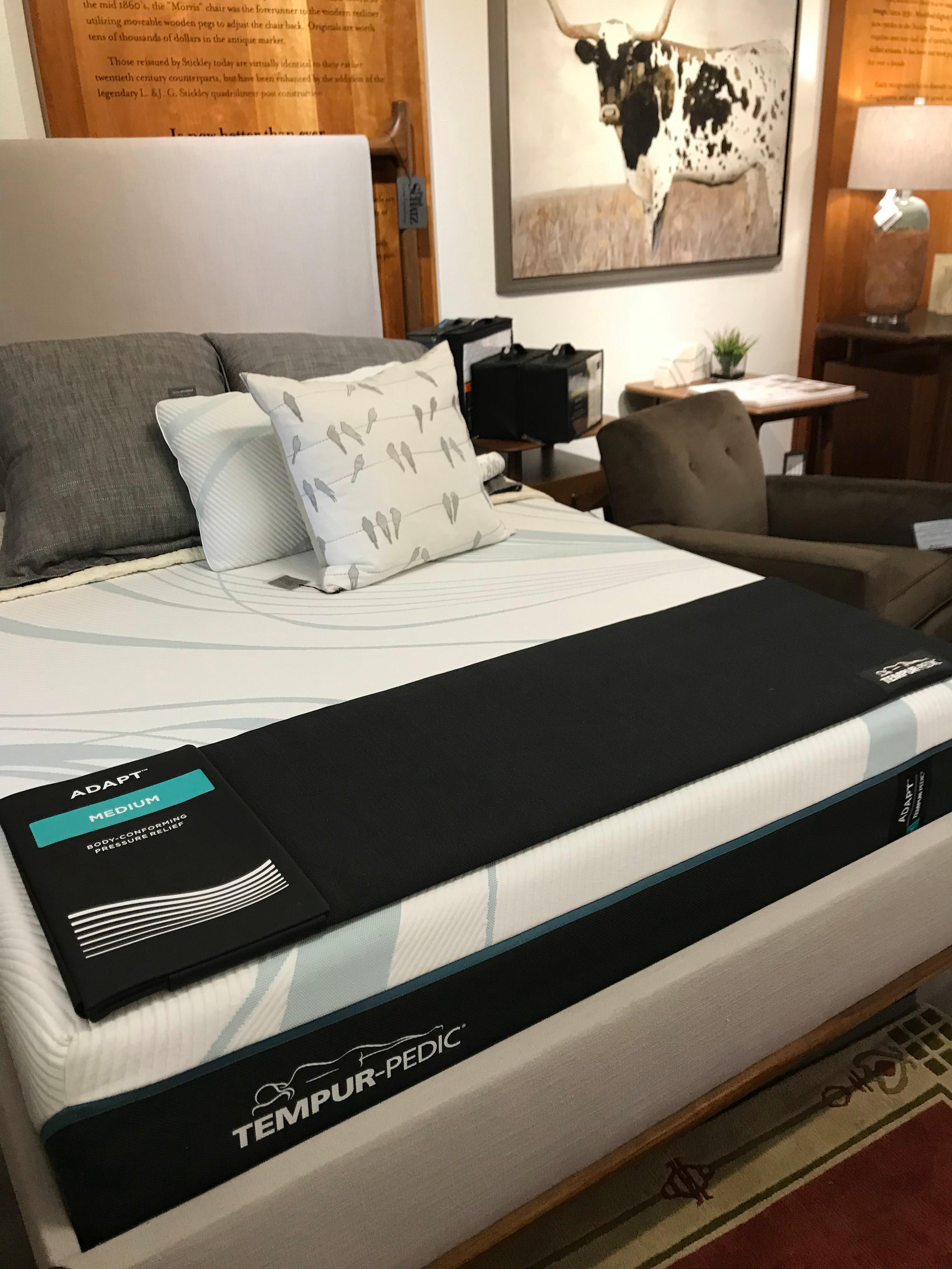 Kelly's Furniture Image