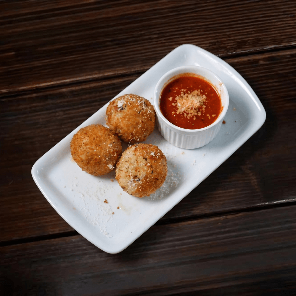 Nonna's Arancini
