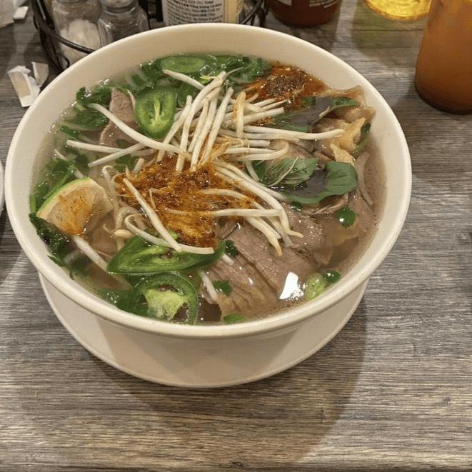 P2. Brisket, Flank, Fatty Brisket, and Soft Tendon Noodle Soup