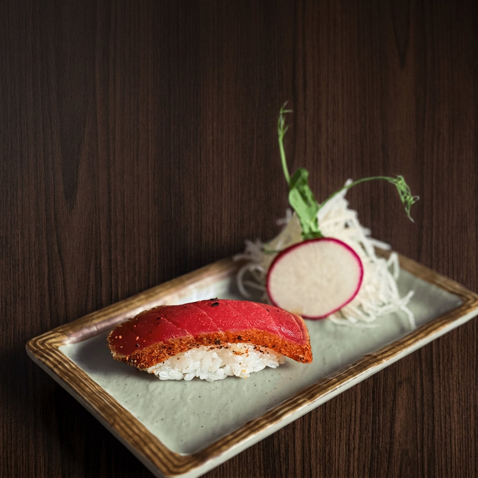 Pepper Tuna Sushi