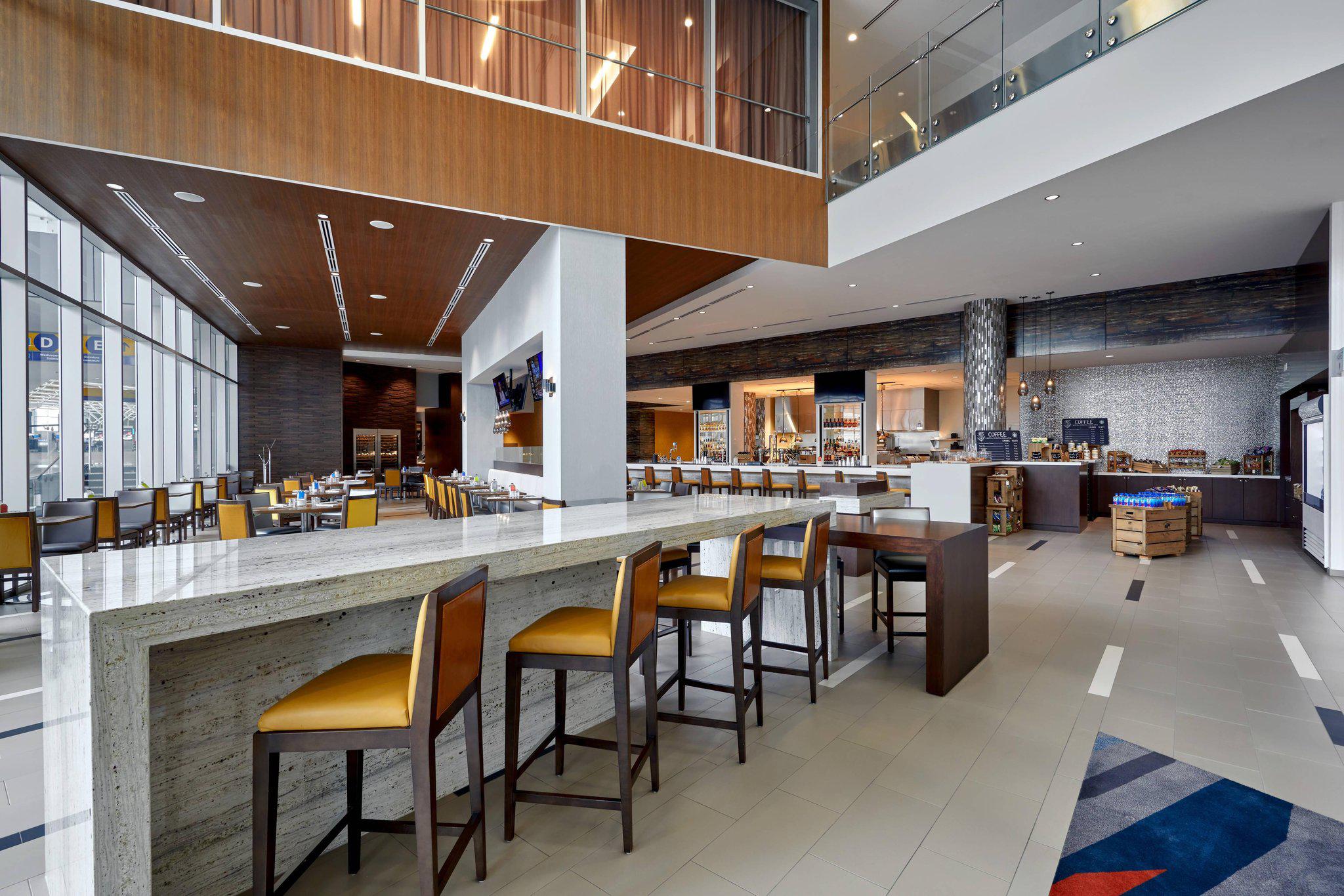 Calgary Airport Marriott In-Terminal Hotel, Calgary AB | Ourbis