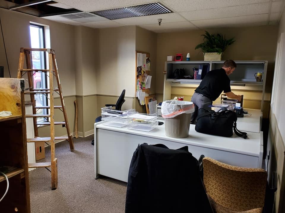 Huys Bros. Moving, INC. Image