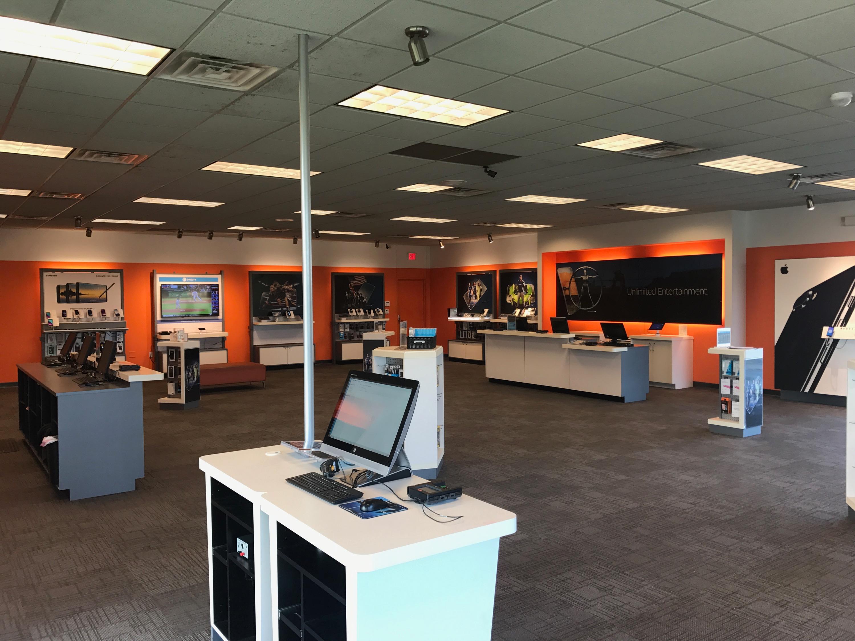 AT&T Store Photo