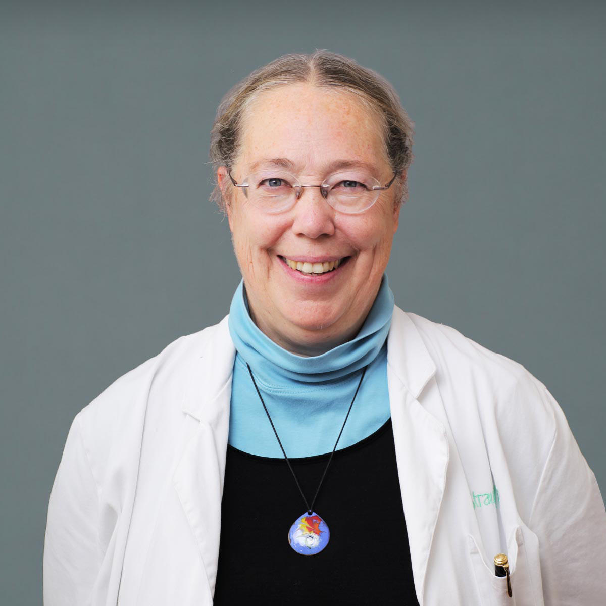 Lisa A. Straus, MD Photo