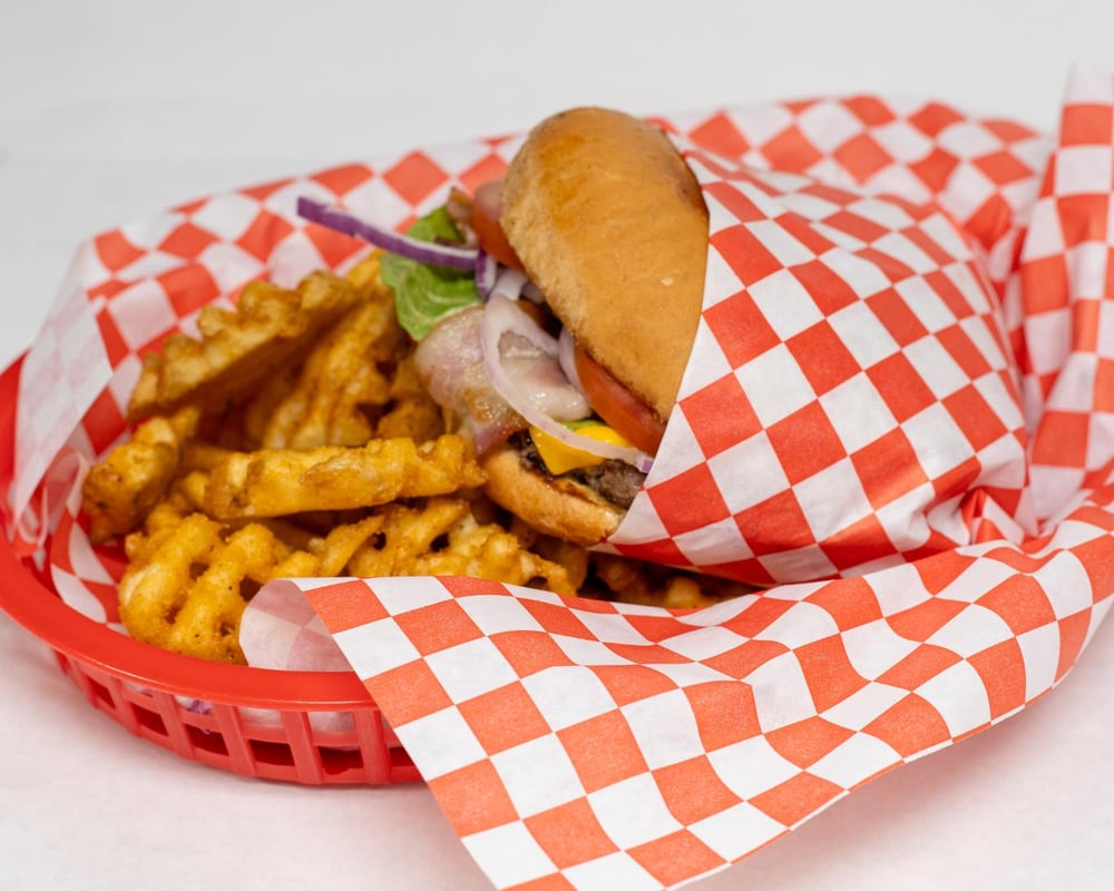 Single Bacon Cheeseburger