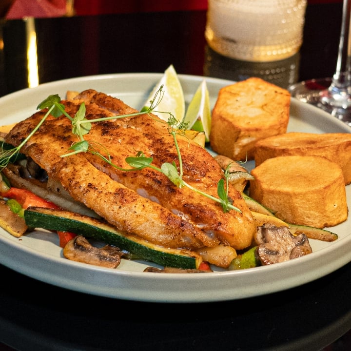 Corvina Plancha.