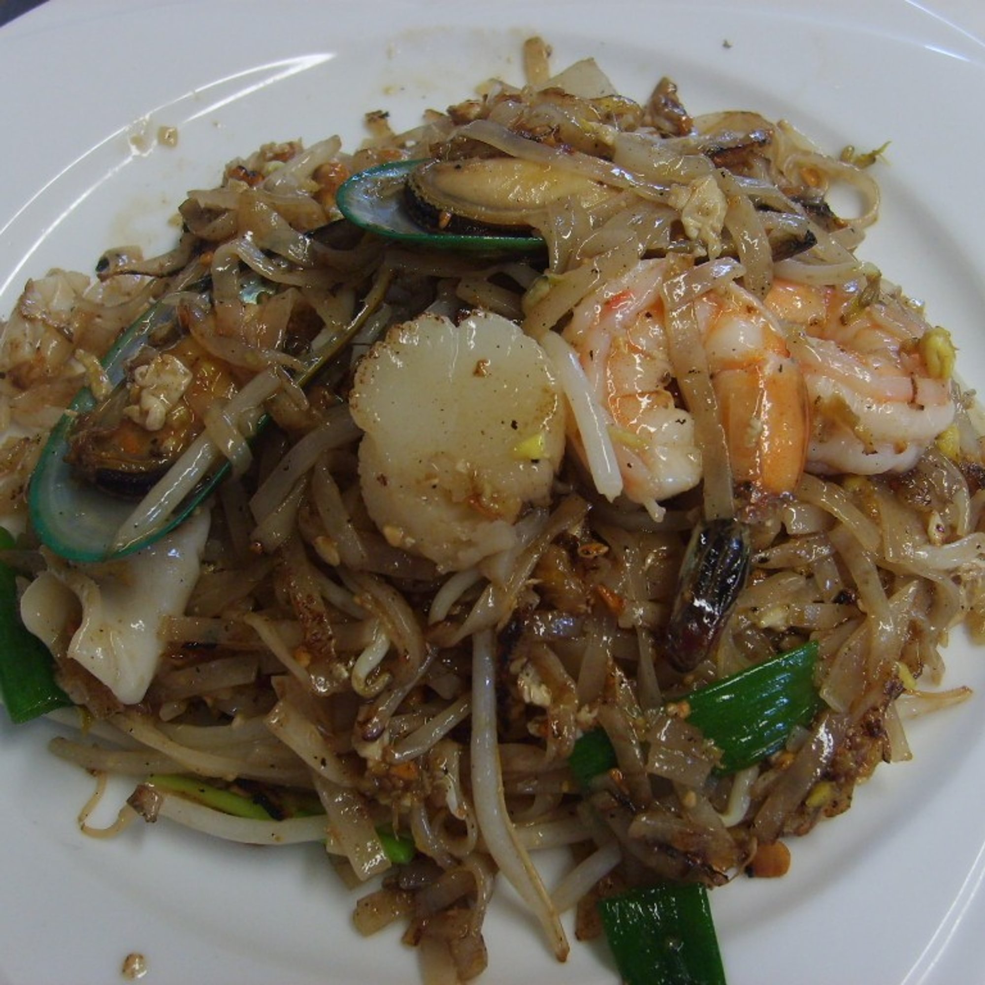 Seafood Pad Thai