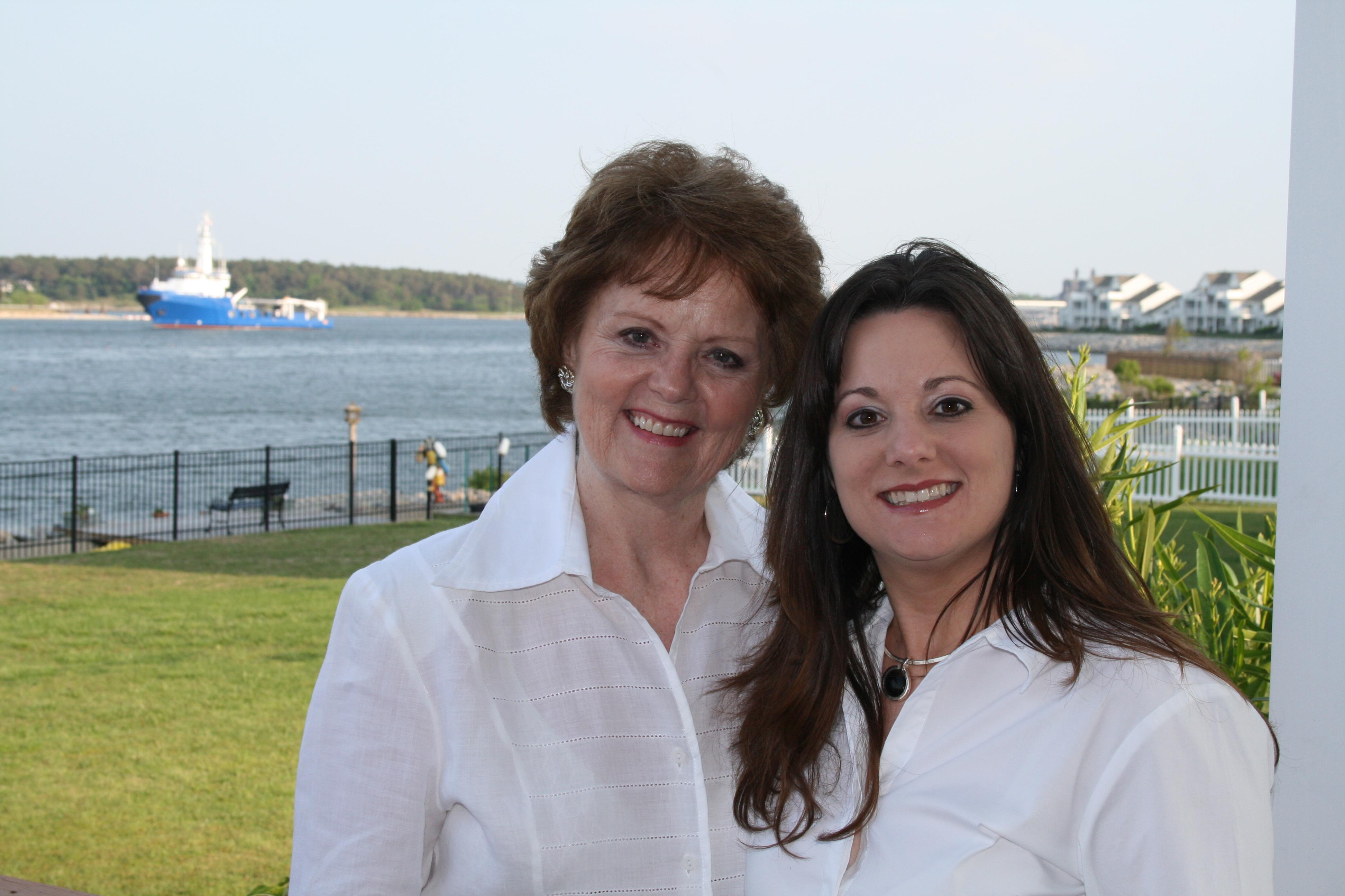 Arlene & Shannon Wright have been serving Chesapeake, Norfolk, and Virginia Beach, VA for over 25 years.