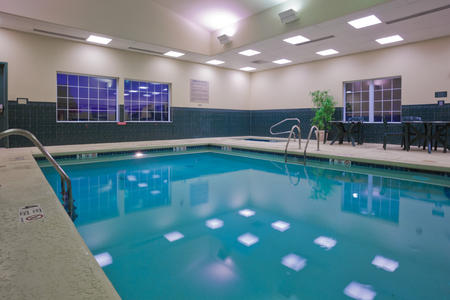 Images Country Inn & Suites by Radisson, Cortland, NY