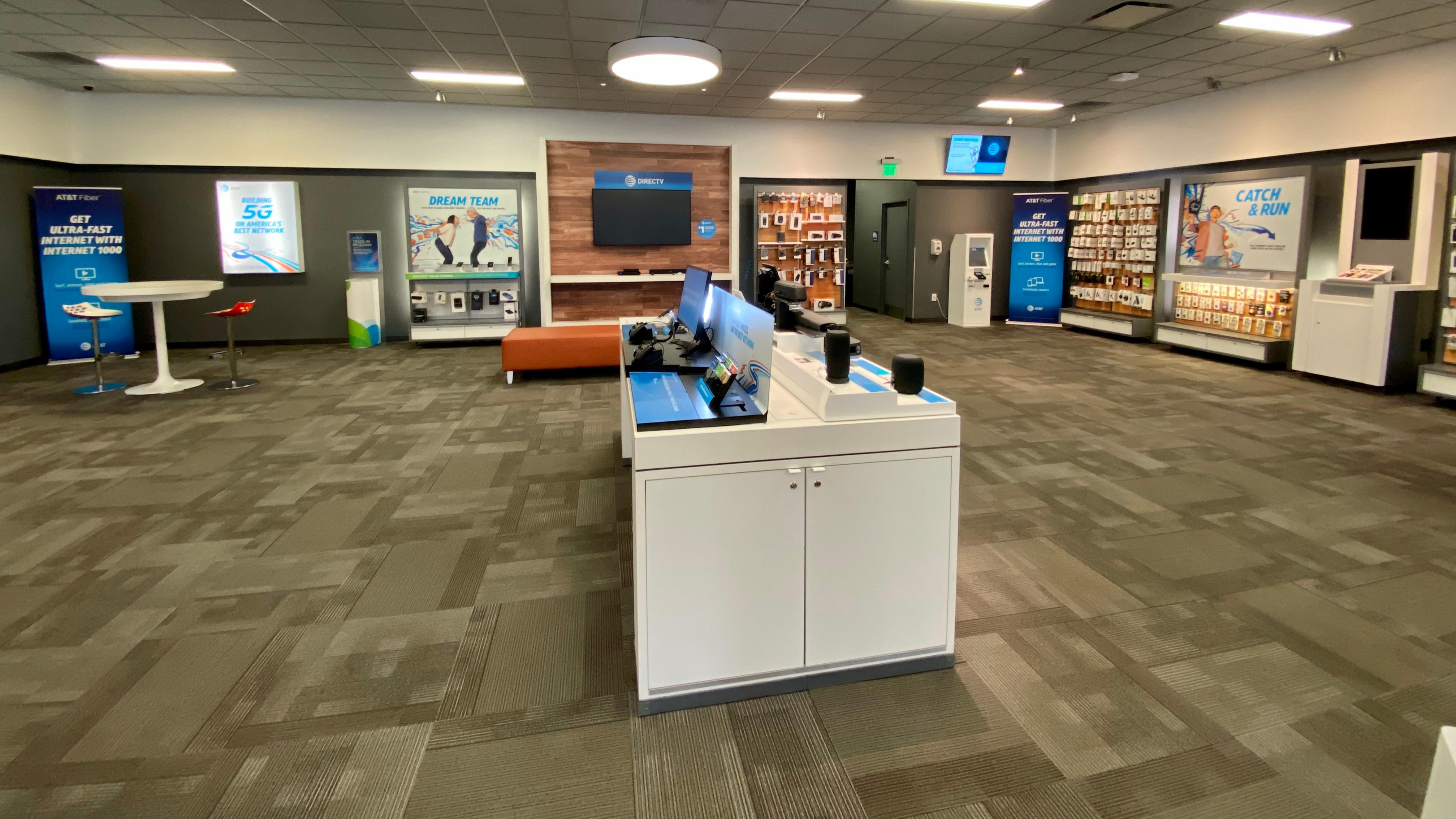 AT&T Store Photo