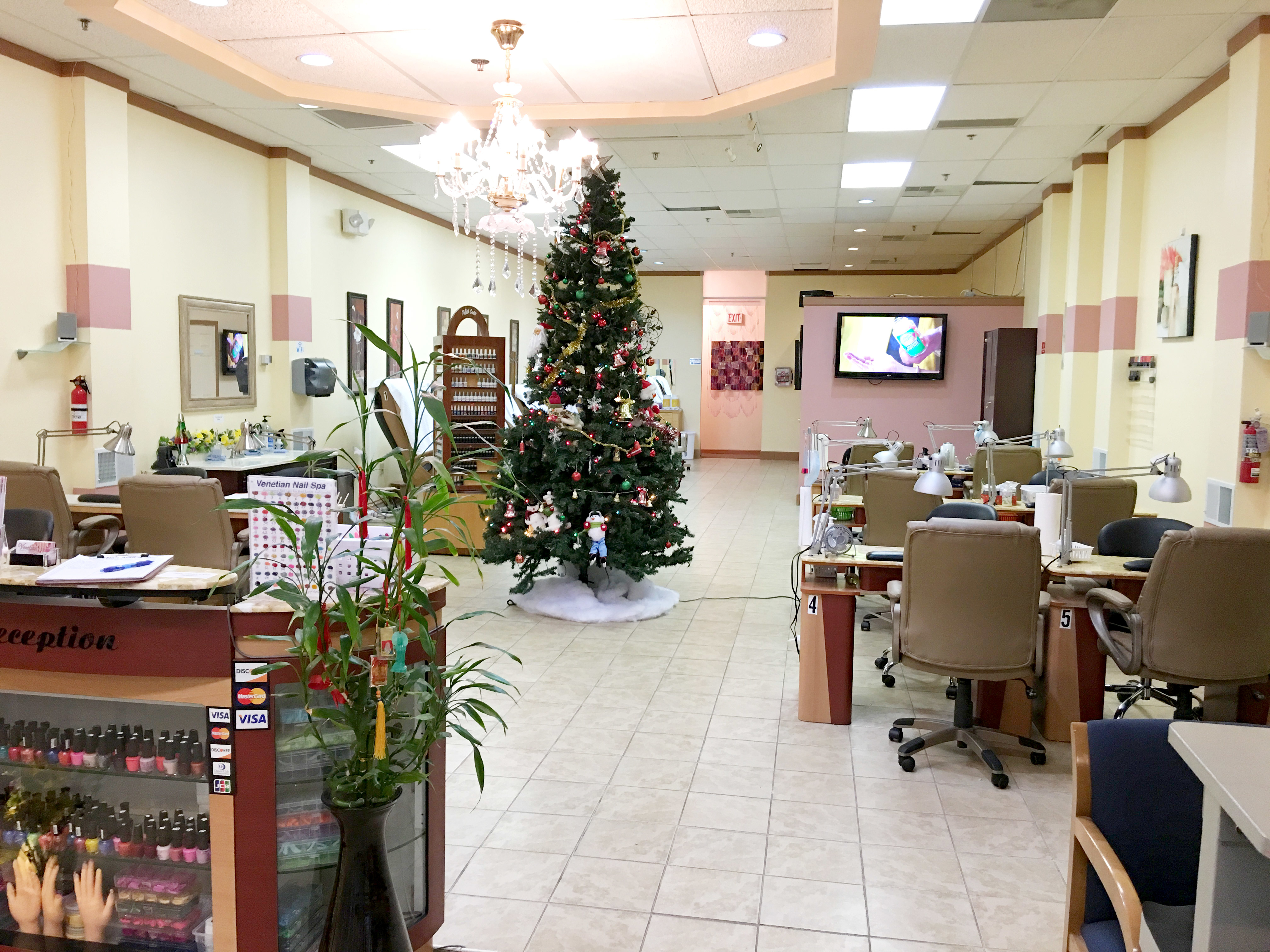 Venetian Nails & Spa Coupons near me in State College | 8coupons