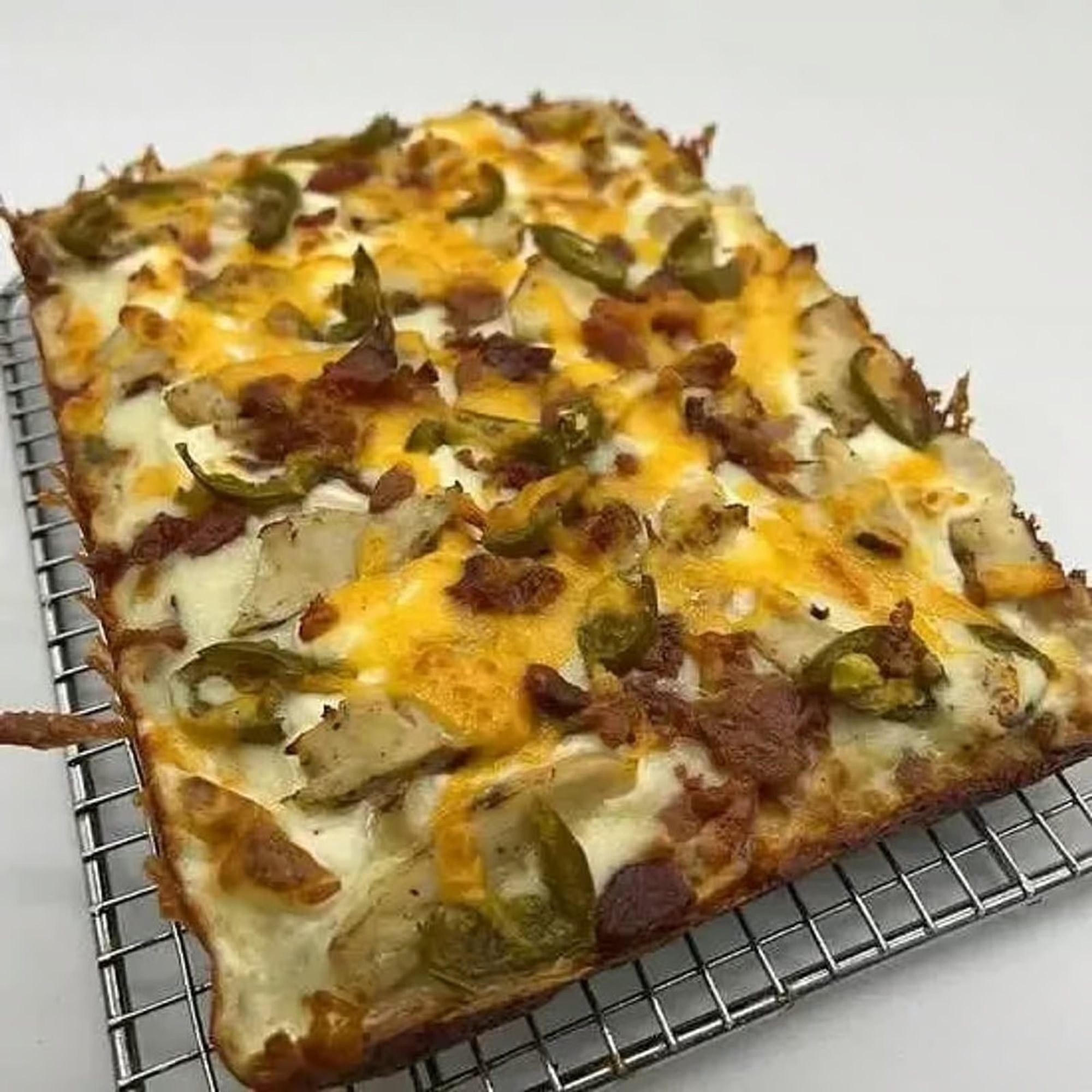 Jalapeno Popper Detroit Pizza